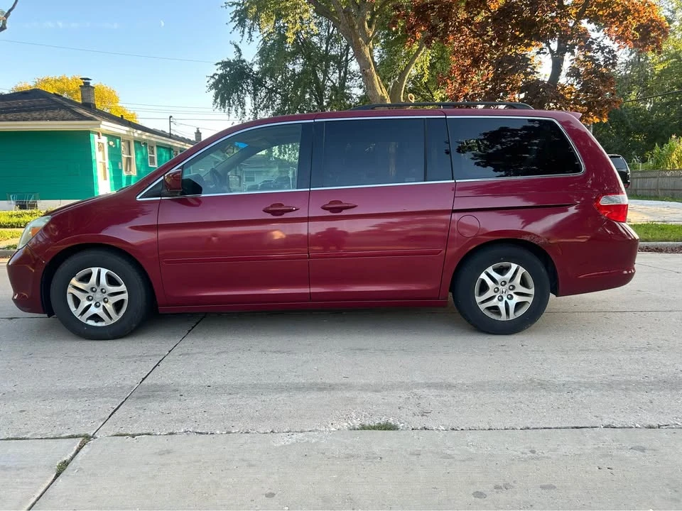 2009 Honda Odyssey - Image 7 of 15