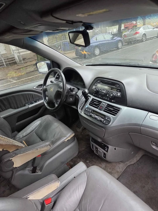 2009 Honda Odyssey - Image 3 of 5