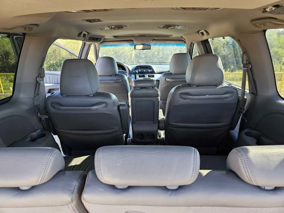2009 Honda Odyssey - Image 6 of 10