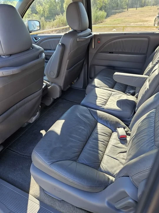 2009 Honda Odyssey - Image 8 of 10