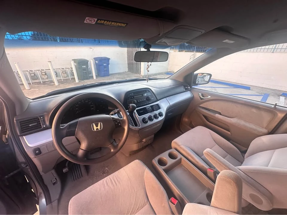 2009 Honda Odyssey - Image 7 of 17