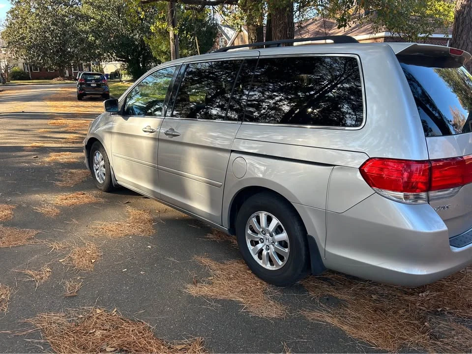 2009 Honda Odyssey - Image 6 of 10