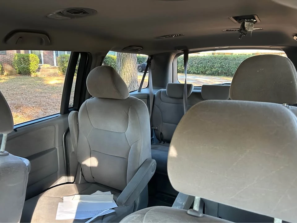 2009 Honda Odyssey - Image 5 of 10