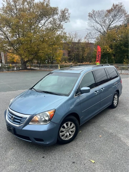 2009 Honda Odyssey - Image 15 of 20