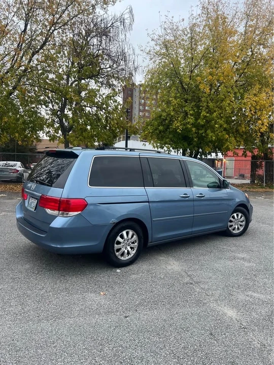 2009 Honda Odyssey - Image 17 of 20