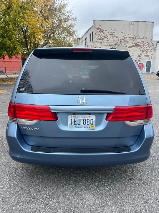 2009 Honda Odyssey - Image 18 of 20