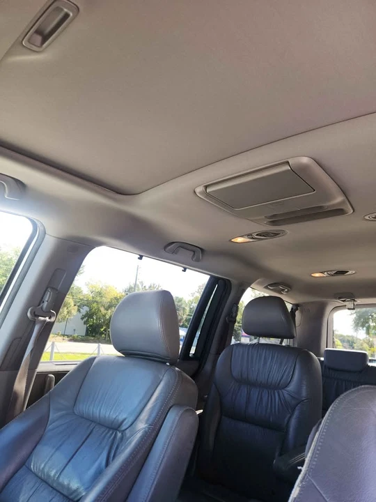 2009 Honda Odyssey - Image 15 of 16