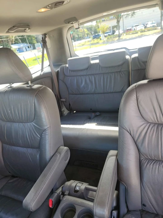 2009 Honda Odyssey - Image 13 of 16