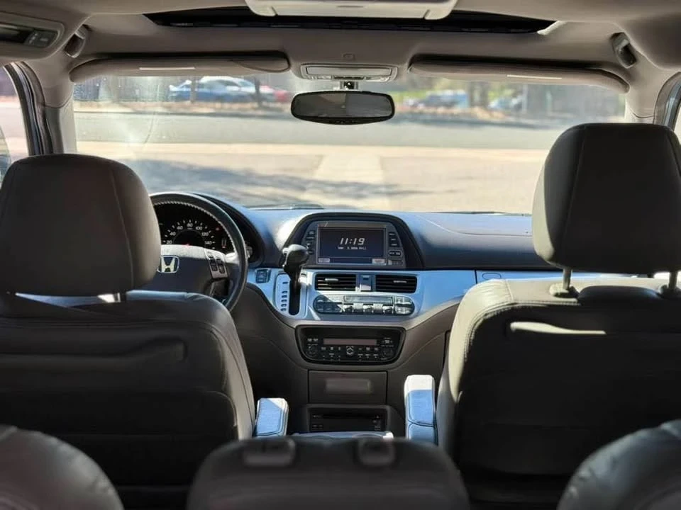 2009 Honda Odyssey - Image 8 of 15