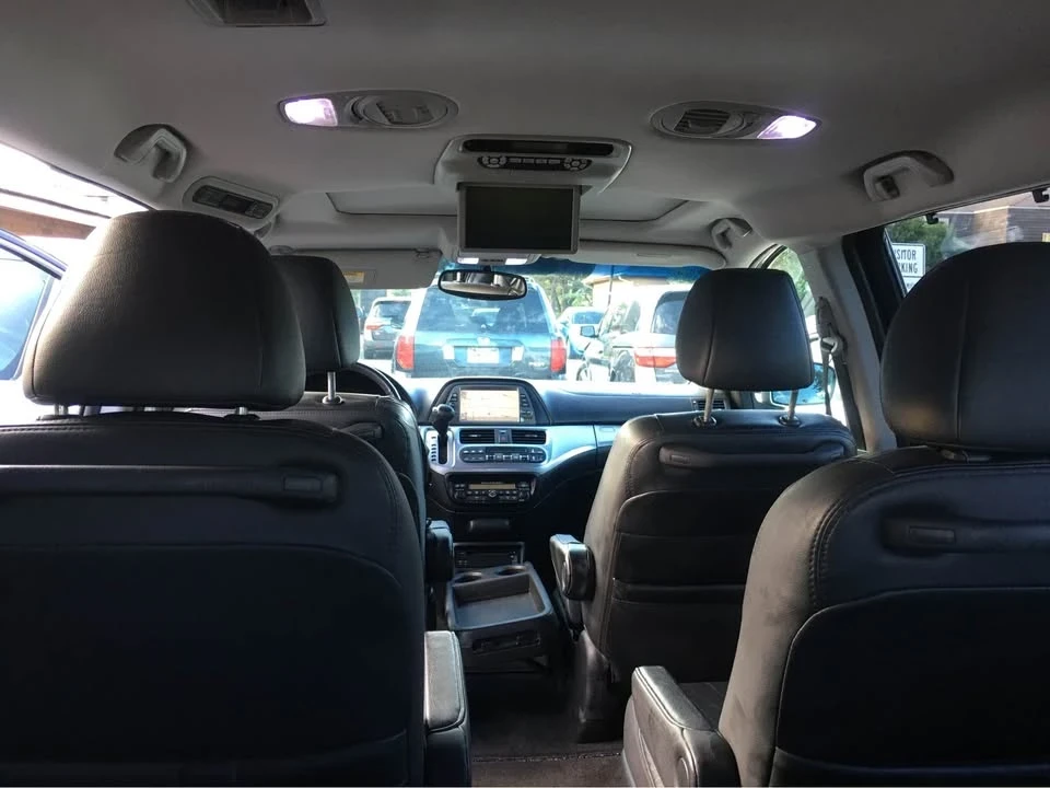 2009 Honda Odyssey - Image 12 of 18