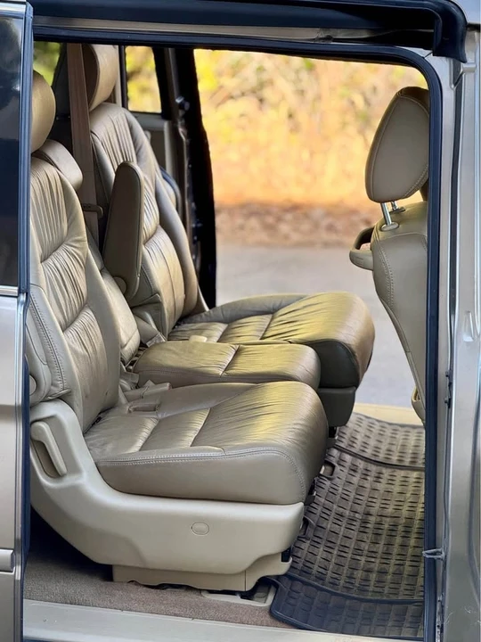 2009 Honda Odyssey - Image 8 of 15