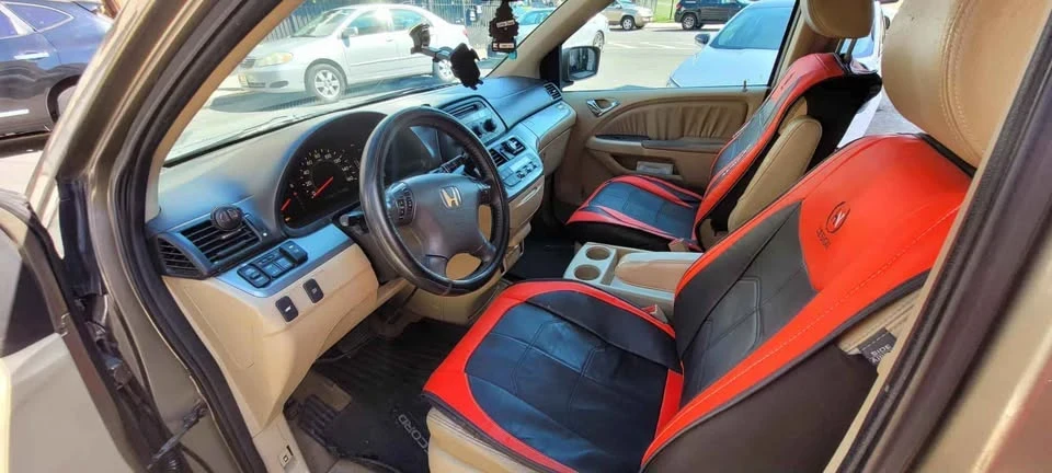 2009 Honda Odyssey - Image 6 of 7