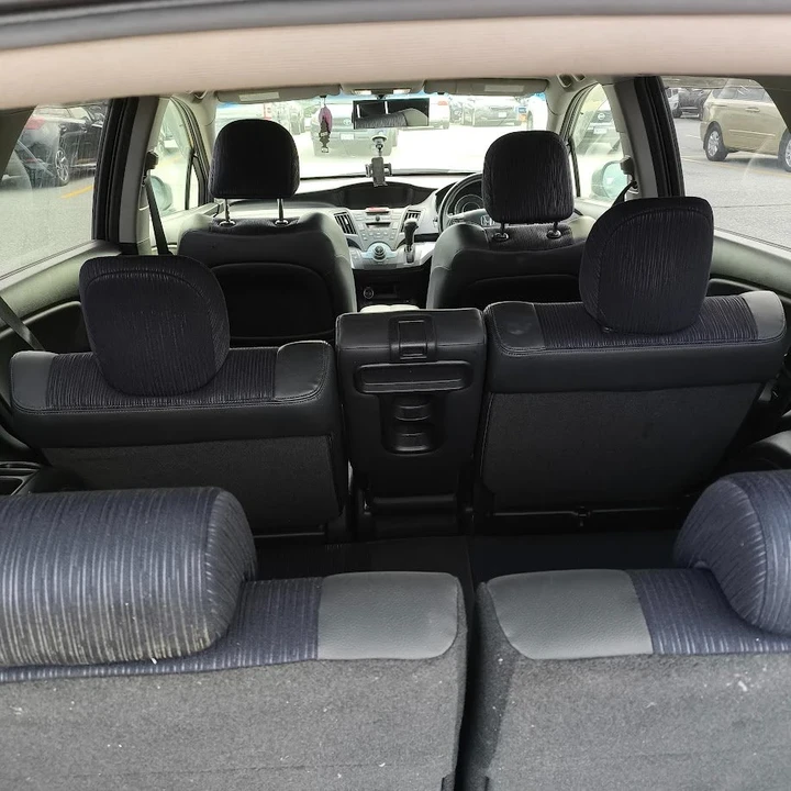 2009 Honda Odyssey - Image 11 of 12