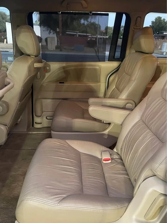 2009 Honda Odyssey - Image 12 of 20
