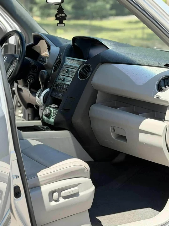 2009 Honda Pilot 2nd Gen - Image 9 of 14