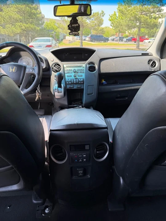 2009 Honda Pilot 2nd Gen - Image 13 of 15