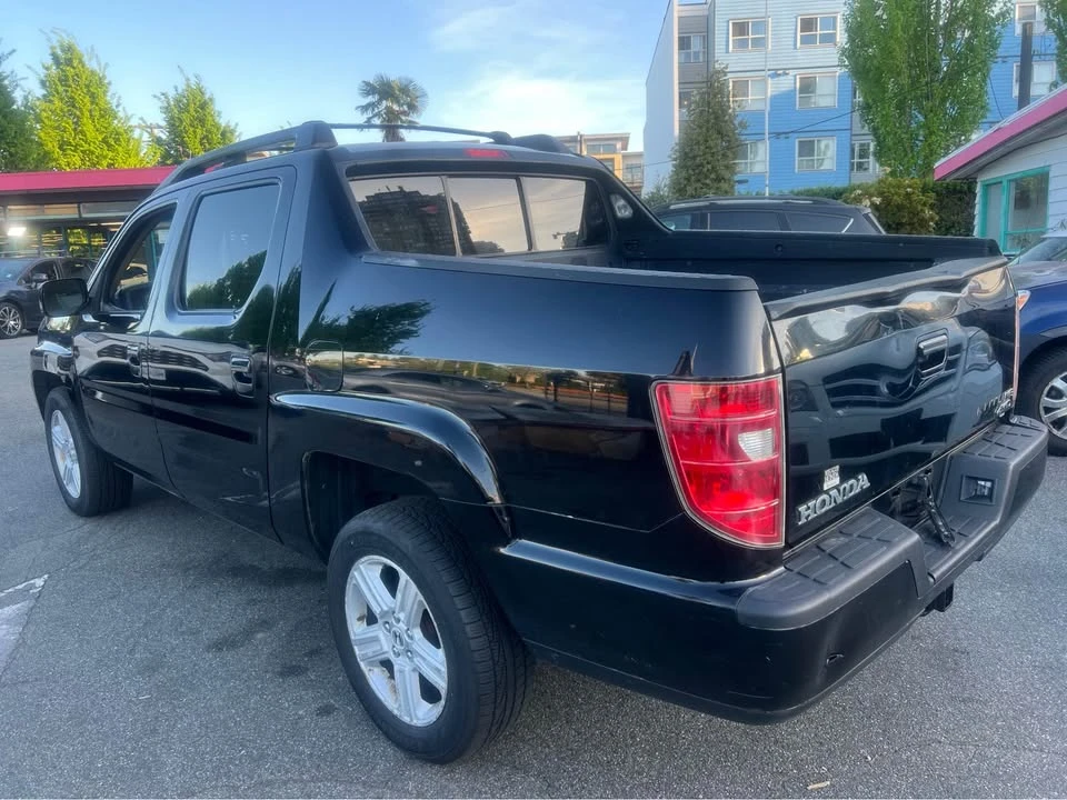 2009 Honda Ridgeline 1st Gen - Image 13 of 14