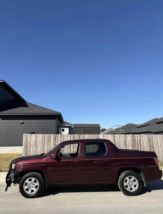 2009 Honda Ridgeline 1st Gen - Image 5 of 10