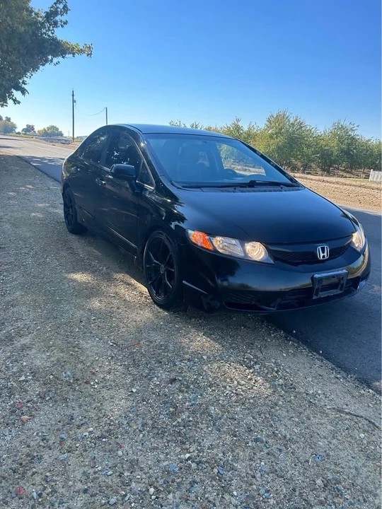 2009 Honda Civic 8th Gen - Image 9 of 10