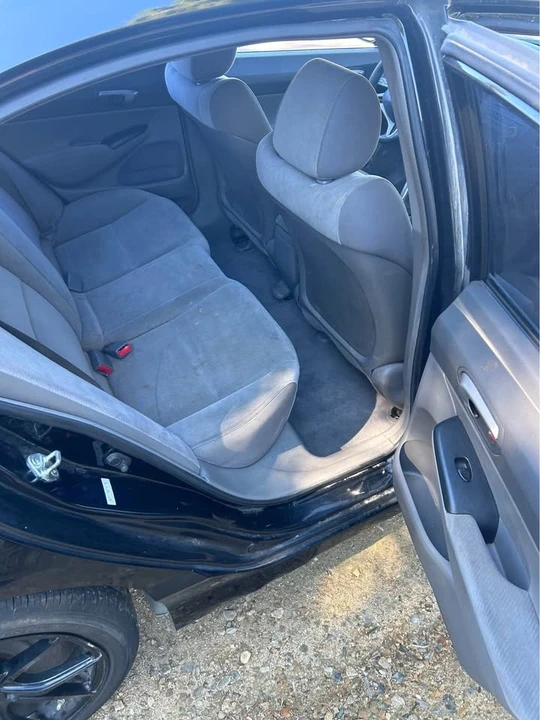 2009 Honda Civic 8th Gen - Image 7 of 10