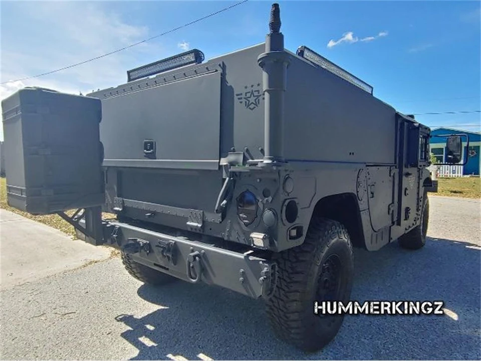 2009 Hummer Hummer H1 - Image 2 of 12