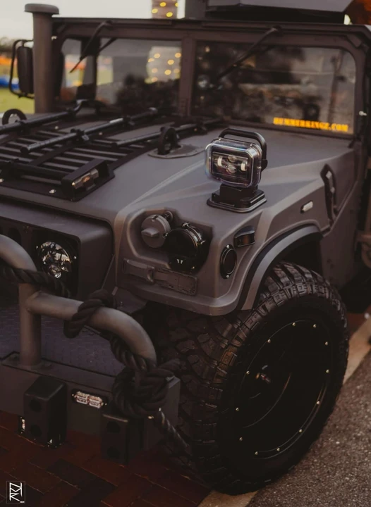 2009 Hummer Hummer H1 - Image 2 of 31