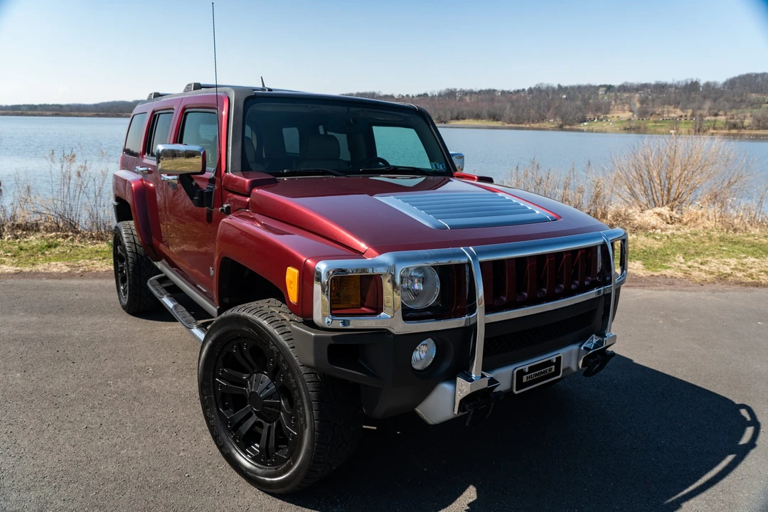 2009 Hummer Hummer H3 - Image 2 of 31