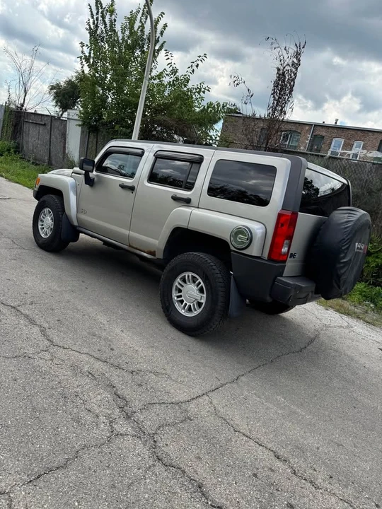 2009 Hummer Hummer H3 - Image 6 of 9