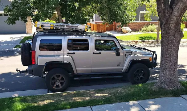 2009 Hummer H3 Sport Utility 4D