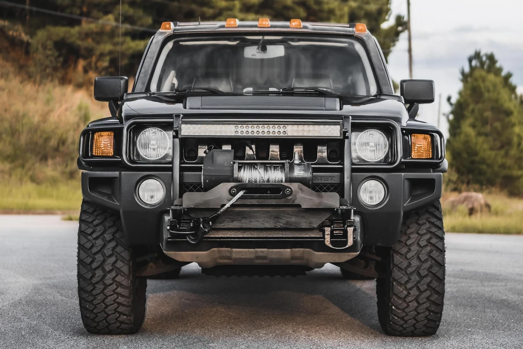 2009 Hummer Hummer H3 - Image 2 of 31