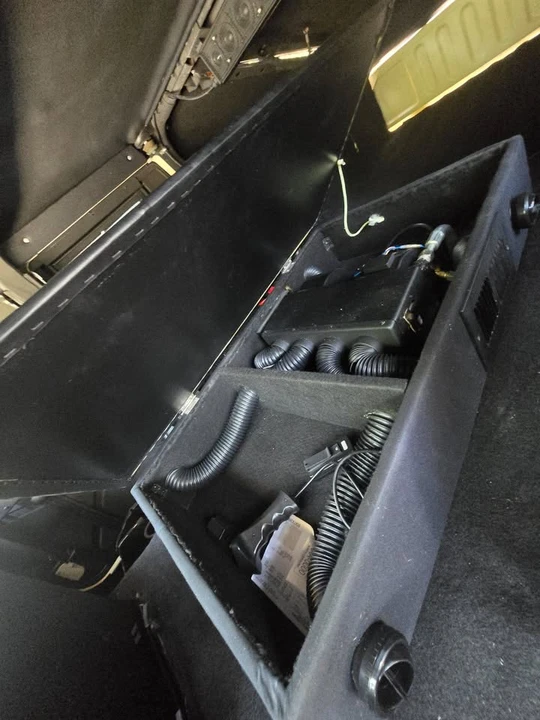 2009 Hummer HMMWV - Image 7 of 15