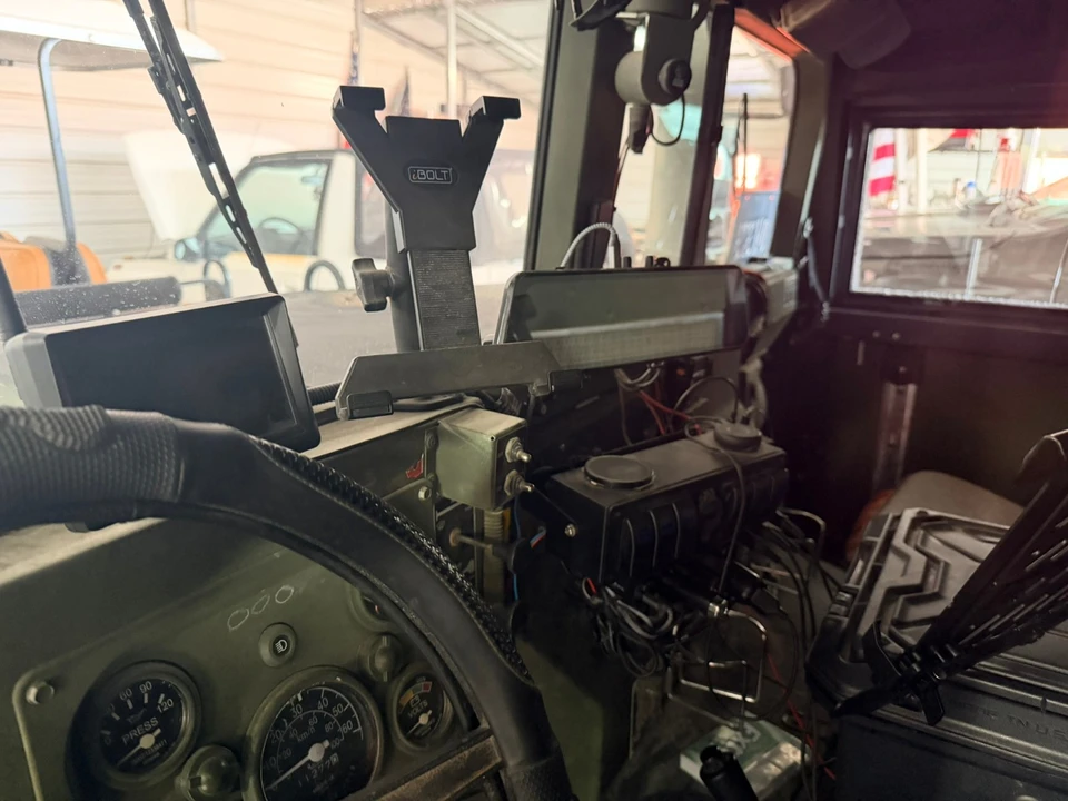 2009 Hummer Hummer H2 - Image 11 of 12