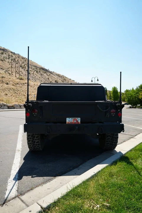 2009 Hummer HMMWV - Image 5 of 20