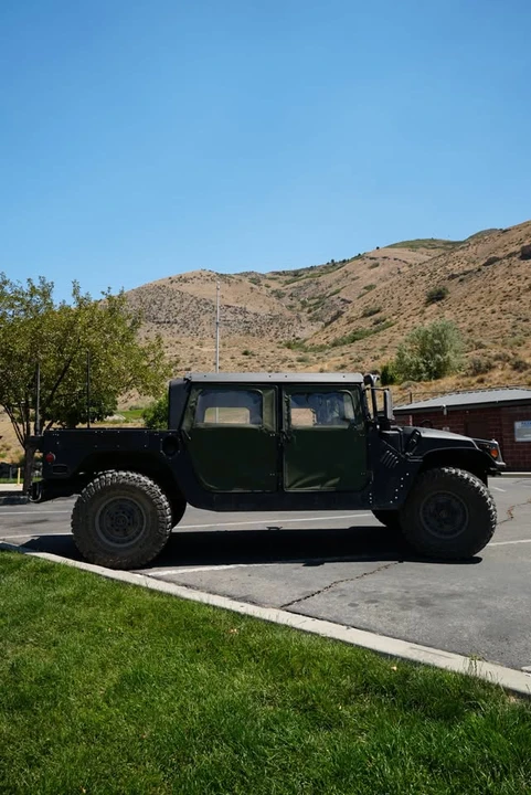 2009 Hummer HMMWV - Image 7 of 20