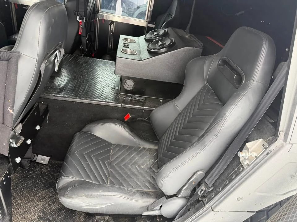 2009 Hummer HMMWV - Image 11 of 15