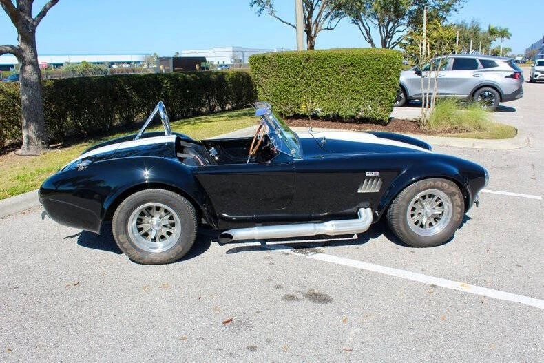 2009 Shelby Cobra Replica - Image 16 of 21
