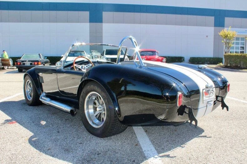 2009 Shelby Cobra Replica - Image 11 of 21