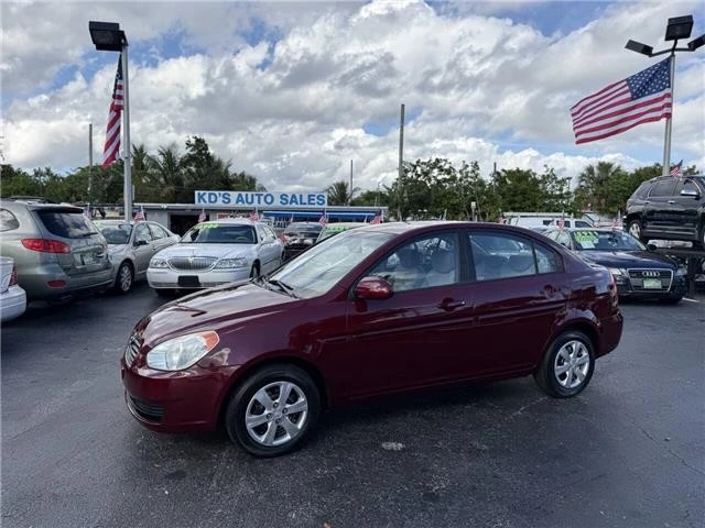 2009 Hyundai Accent - Image 2 of 12