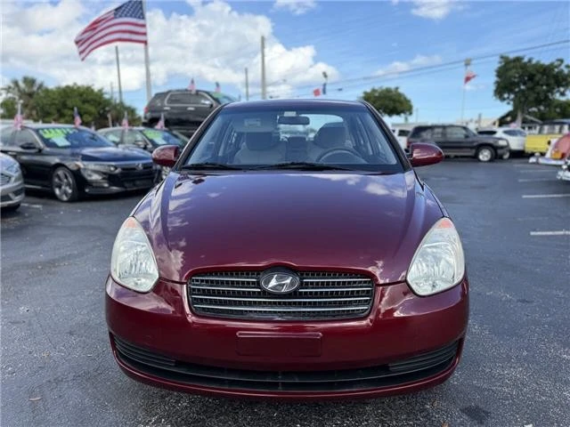 2009 Hyundai Accent - Image 8 of 21