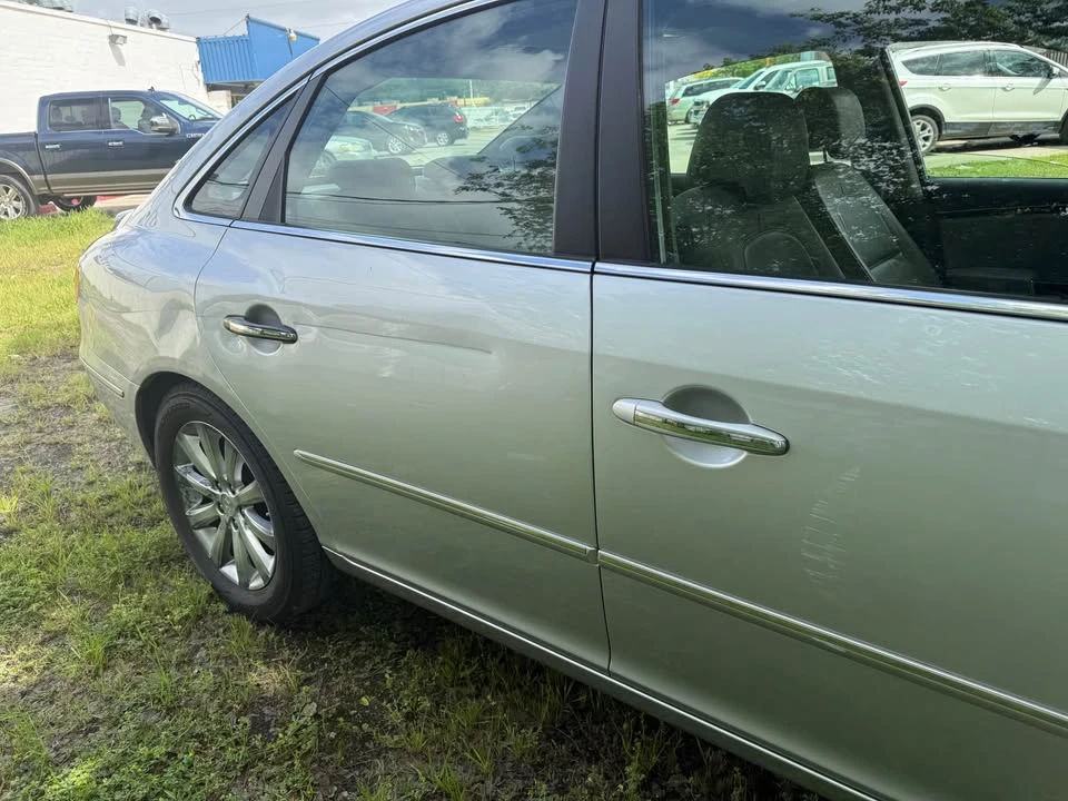 2009 Hyundai Azera - Image 10 of 10