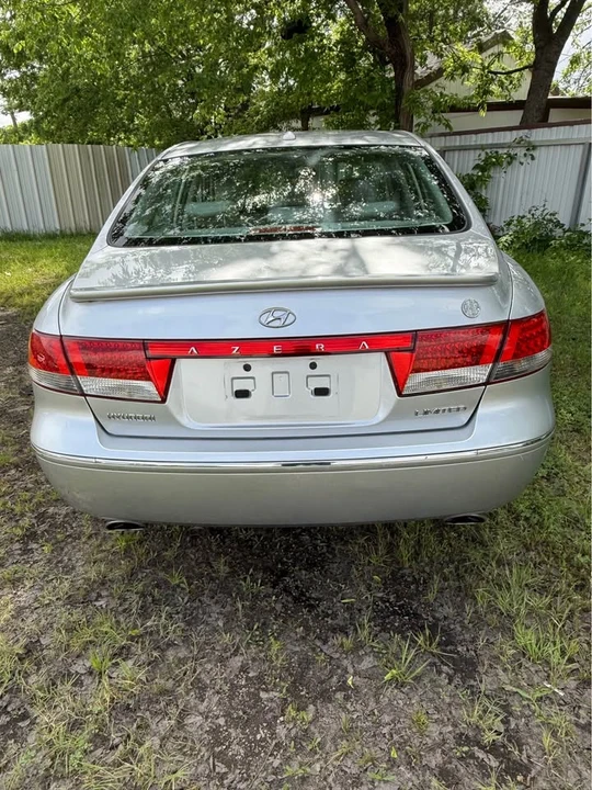2009 Hyundai Azera - Image 9 of 10