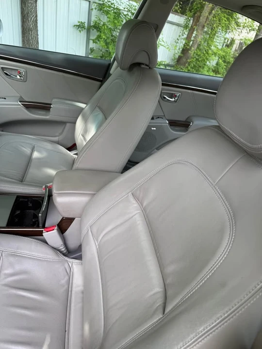 2009 Hyundai Azera - Image 5 of 10