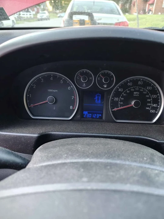 2009 Hyundai Elantra - Image 7 of 9