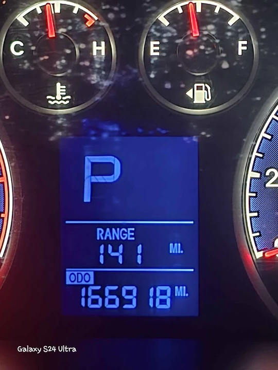 2009 Hyundai Elantra - Image 4 of 8