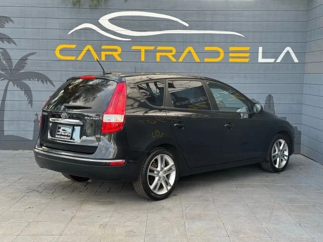 2009 Hyundai Elantra - Image 5 of 16