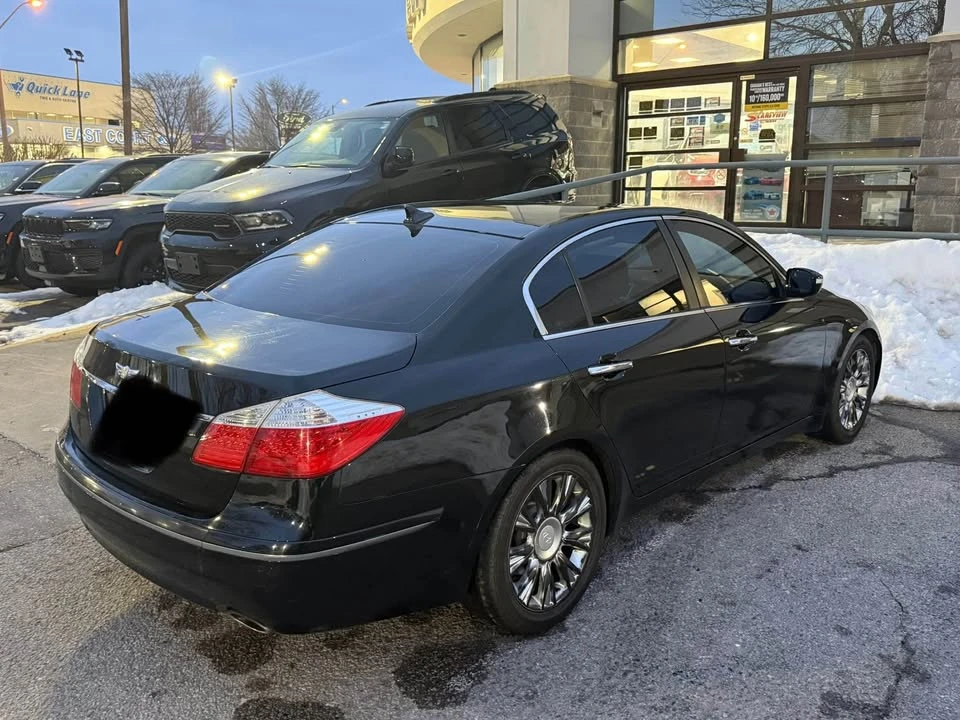 2009 Hyundai Genesis - Image 3 of 3