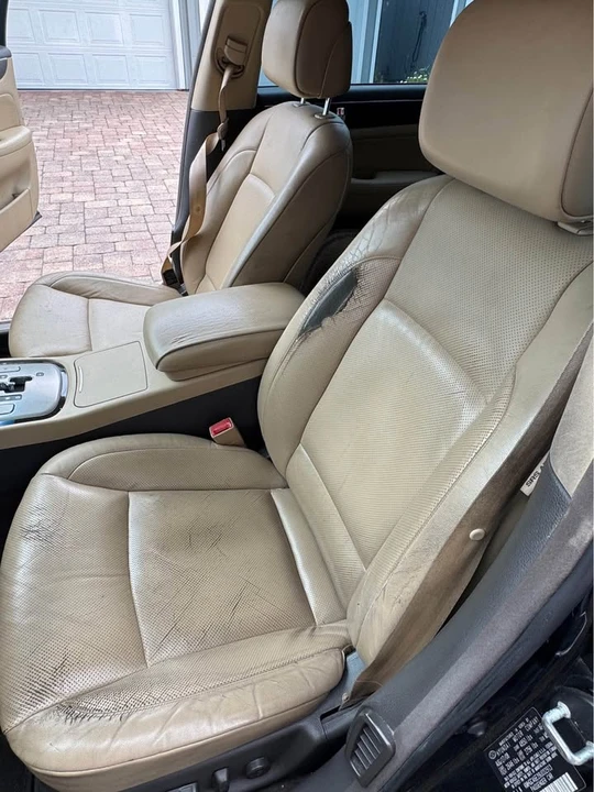2009 Hyundai Genesis - Image 8 of 8