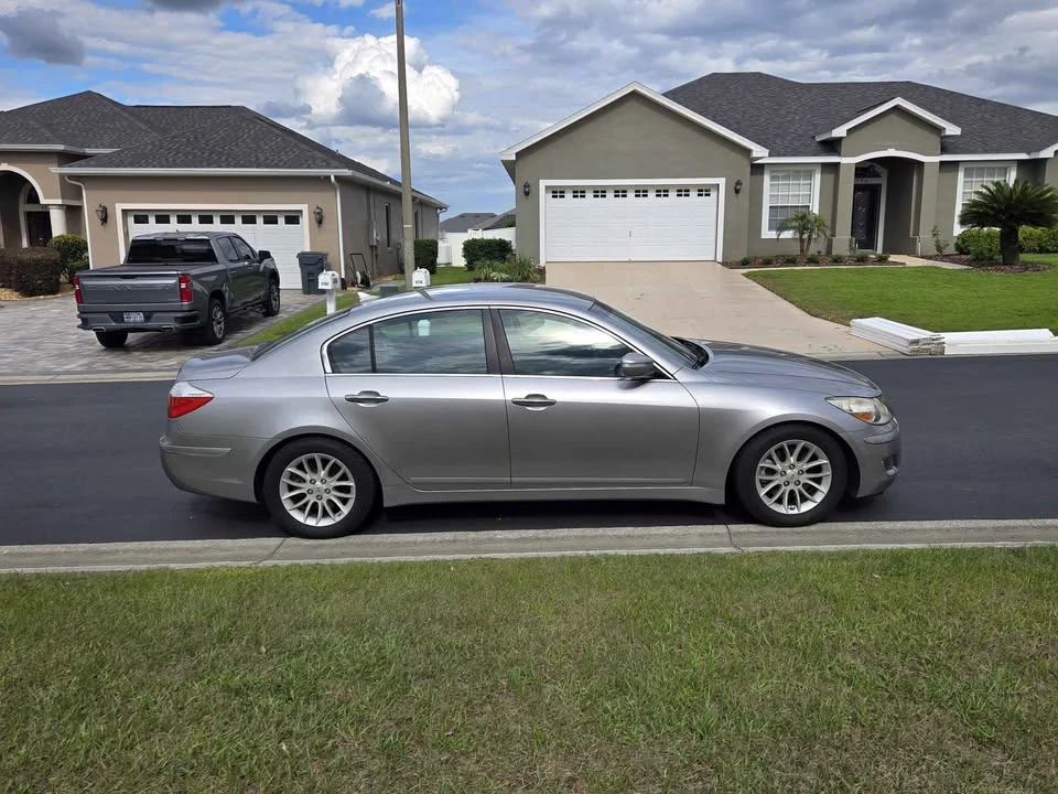 2009 Hyundai Genesis Coupe - Image 4 of 10