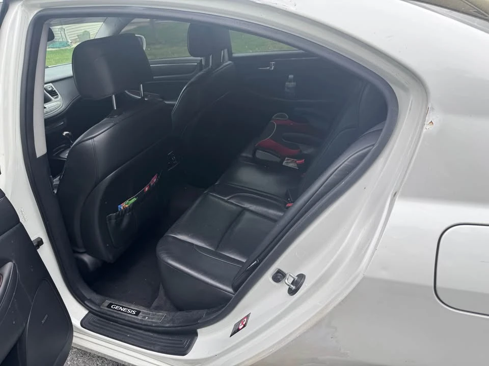2009 Hyundai Genesis Coupe - Image 6 of 6