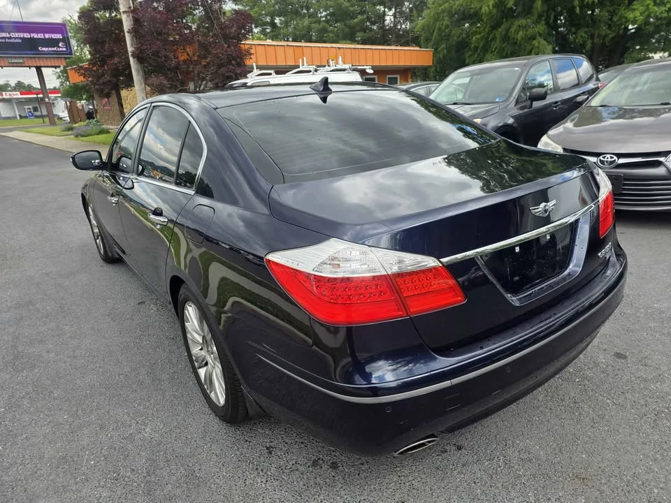 2009 Hyundai Genesis - Image 7 of 20
